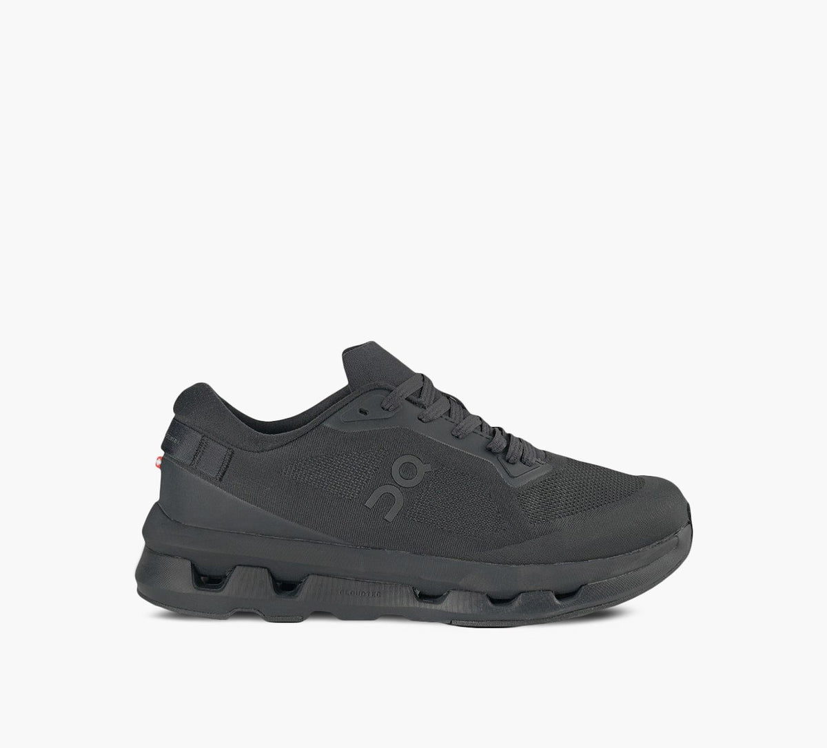 ON CLOUDZONE in BLACK