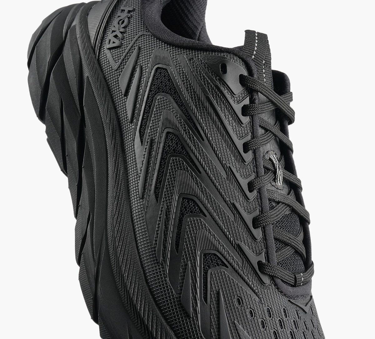 HOKA CLIFTONUTL en NOIR vue 1b
