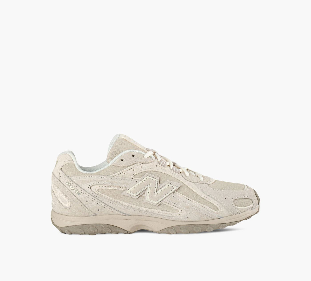 NEW BALANCE 204L in BEIGE