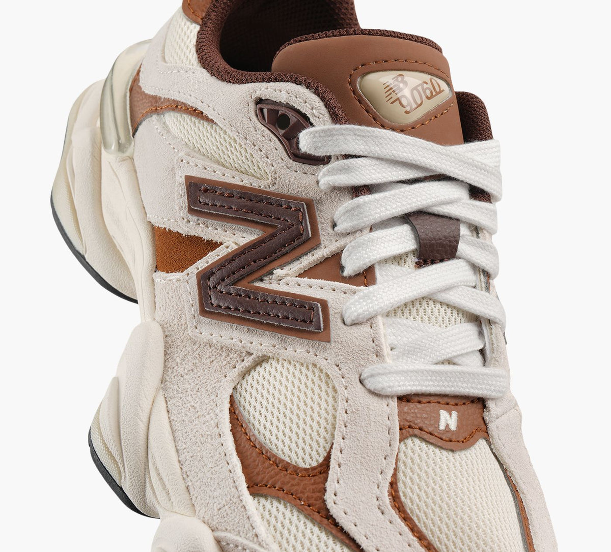 NEW BALANCE 9060 in BEIGE view 1b