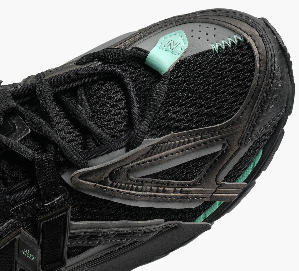 NEW BALANCE 1906A en NOIR vue 1b