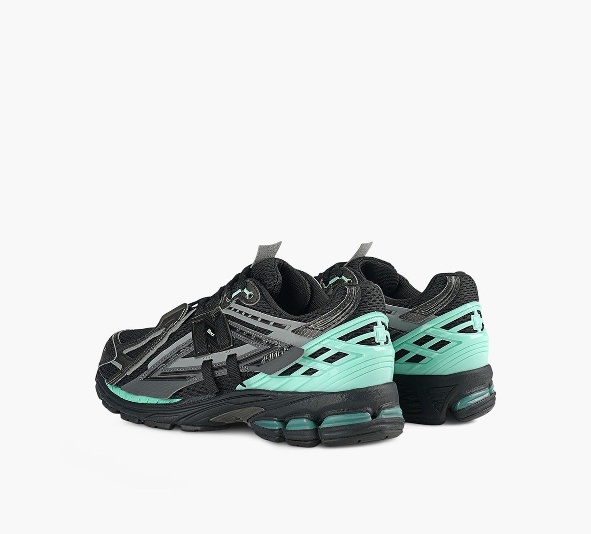 NEW BALANCE 1906A en NOIR vue 3