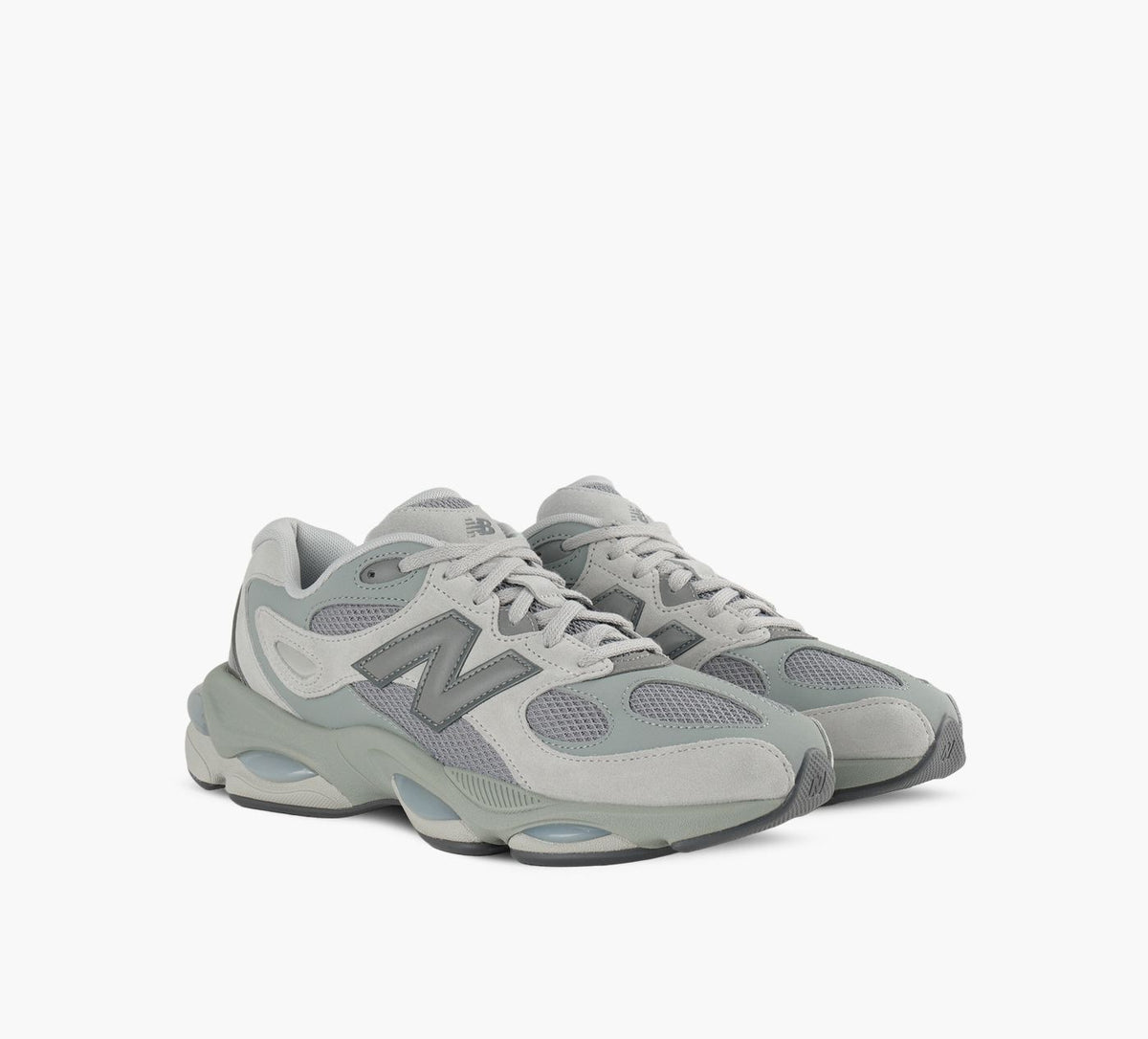 NEW BALANCE 983 en GRIS vue 2