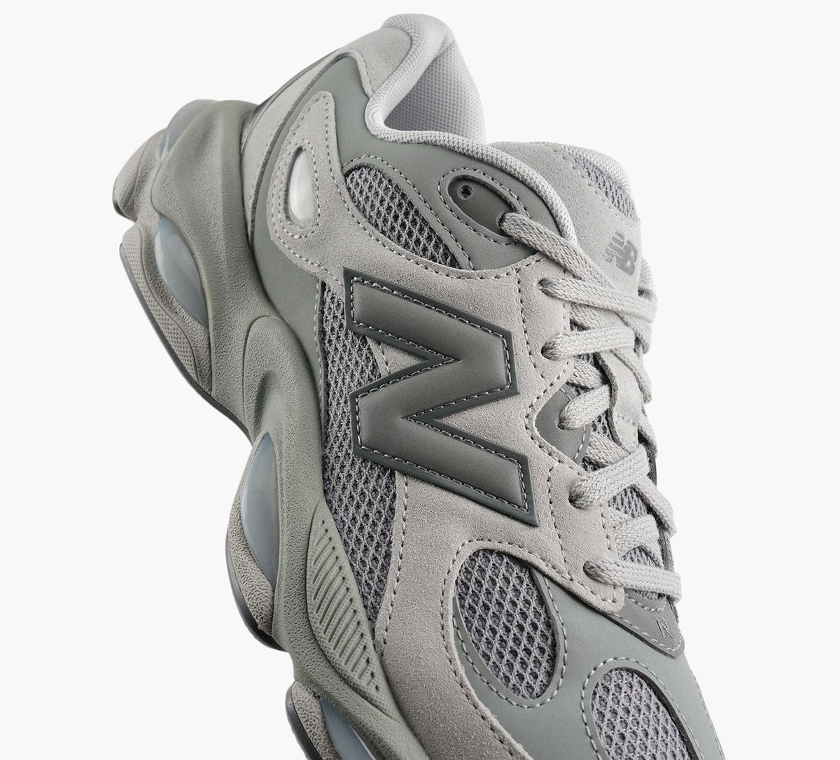 NEW BALANCE 983 en GRIS vue 7