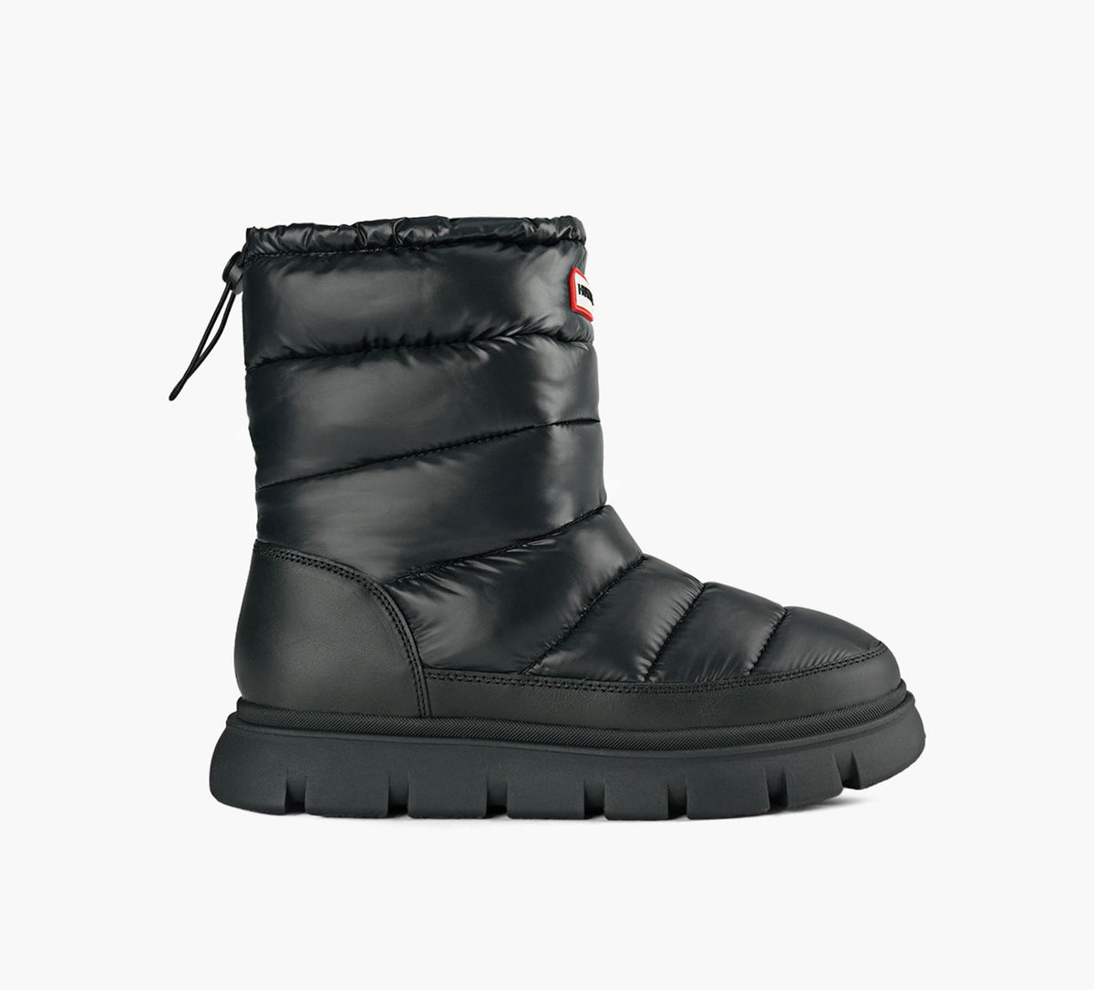 HUNTER MARIBELSWEATHER in BLACK