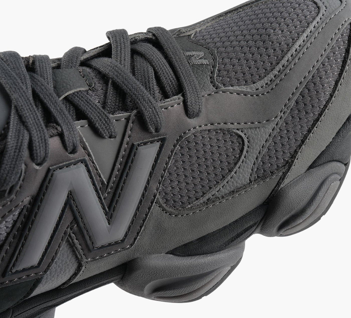 NEW BALANCE 9060 en GRIS vue 8