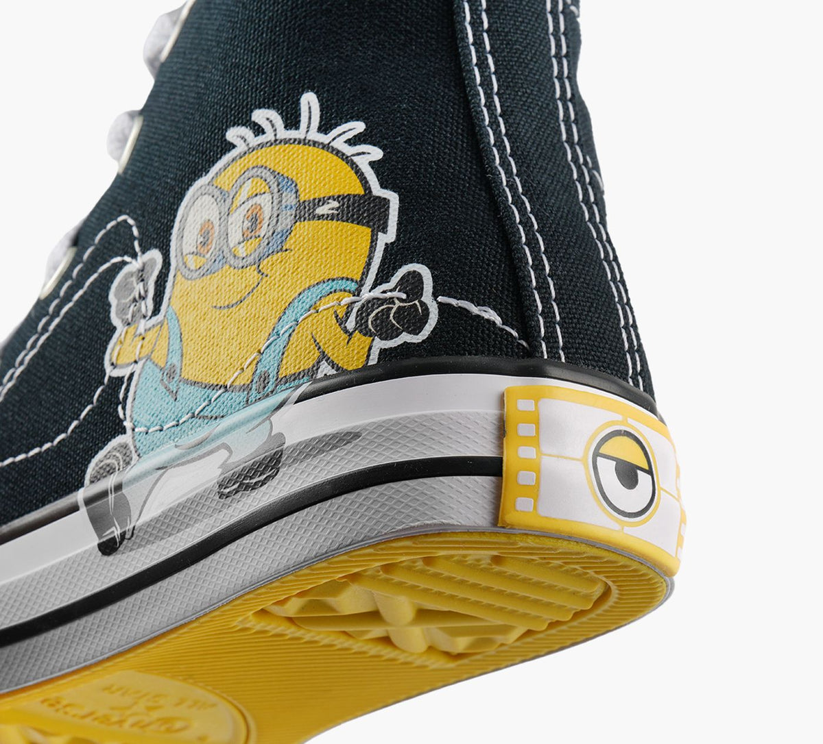 CONVERSE CHUCKTAYLORALLSTARHIXMINION in BLACK view 8