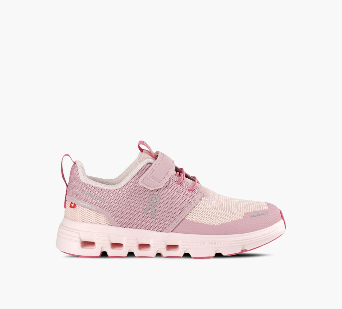 ON CLOUDPLAY2 in LIGHT PINK