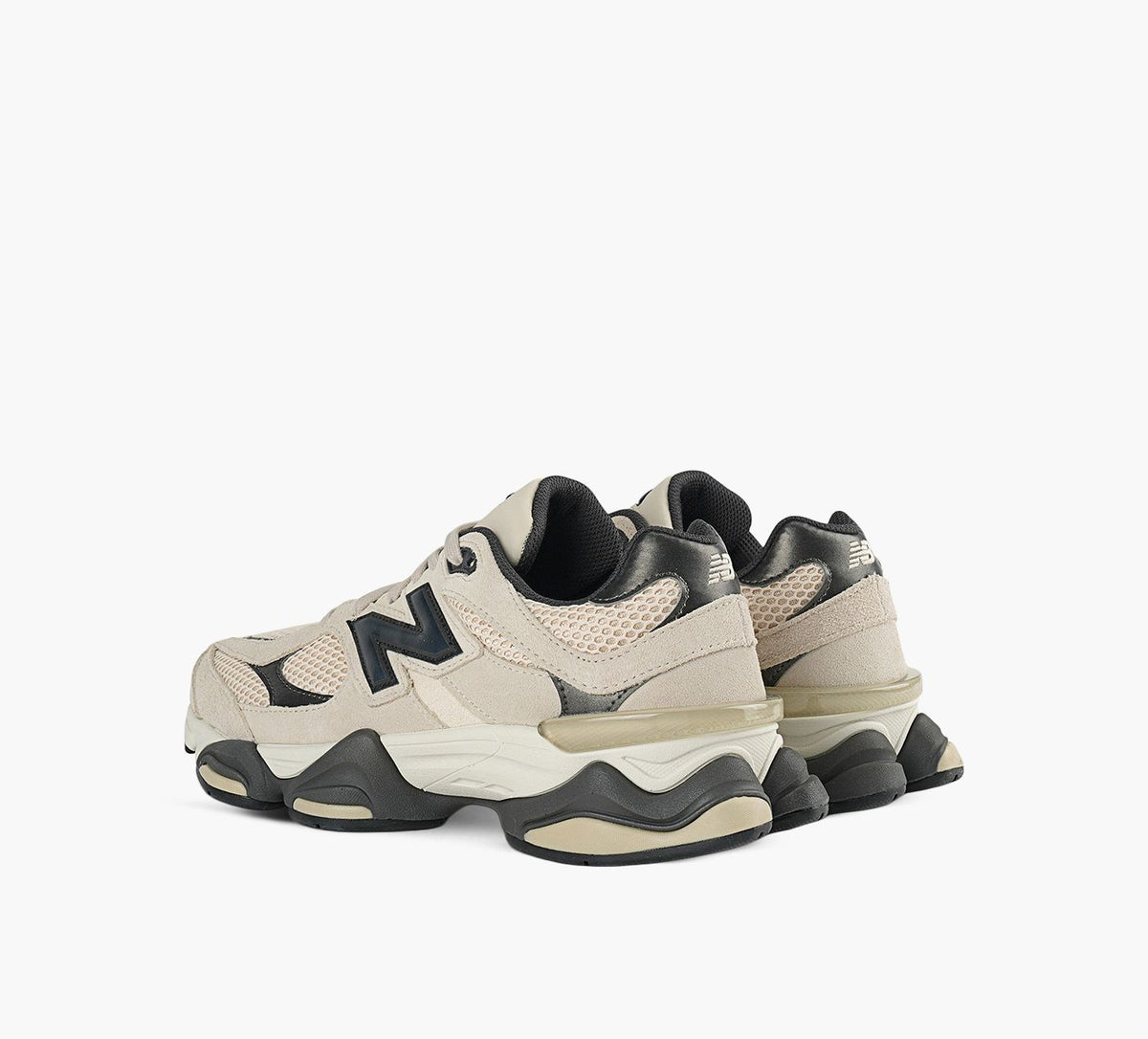 NEW BALANCE 9060 in TAUPE view 3