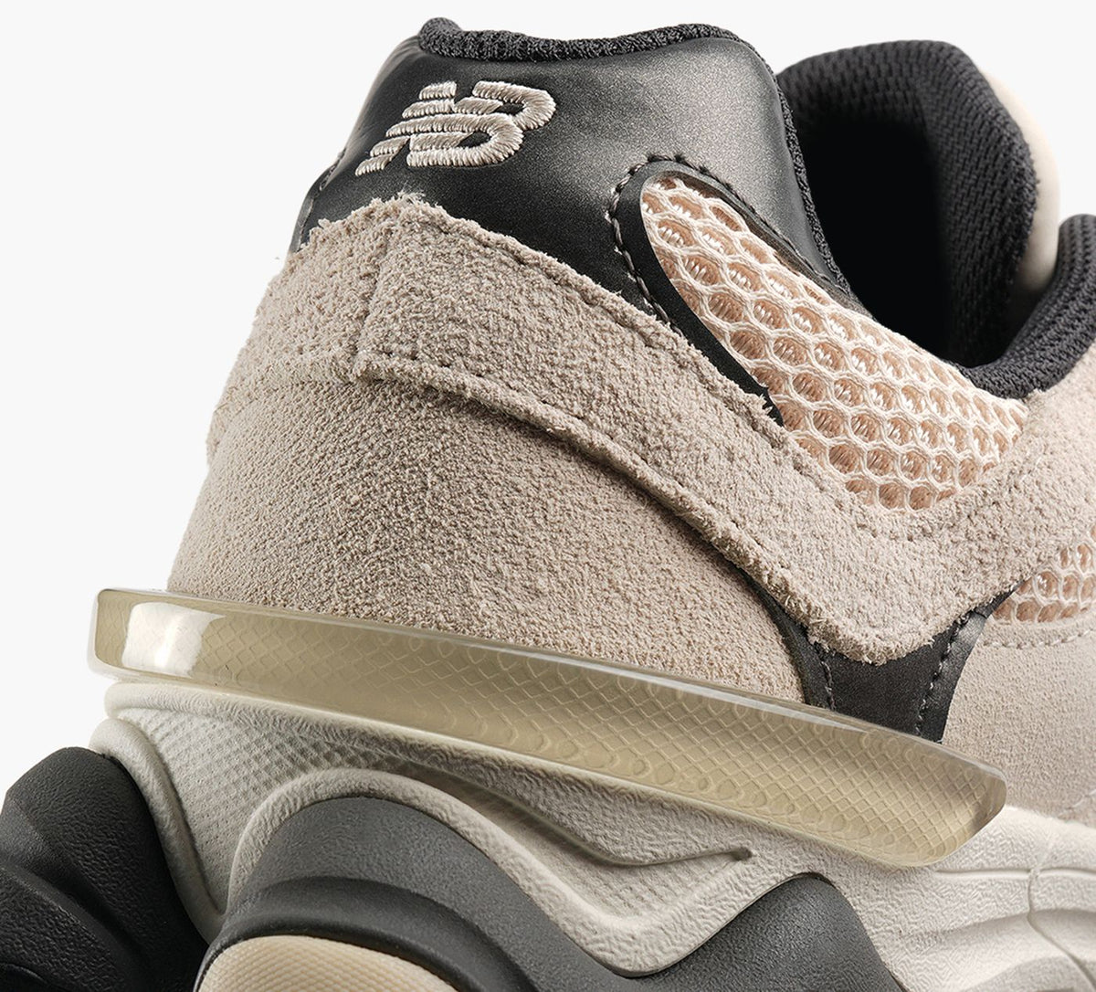 NEW BALANCE 9060 in TAUPE view 7