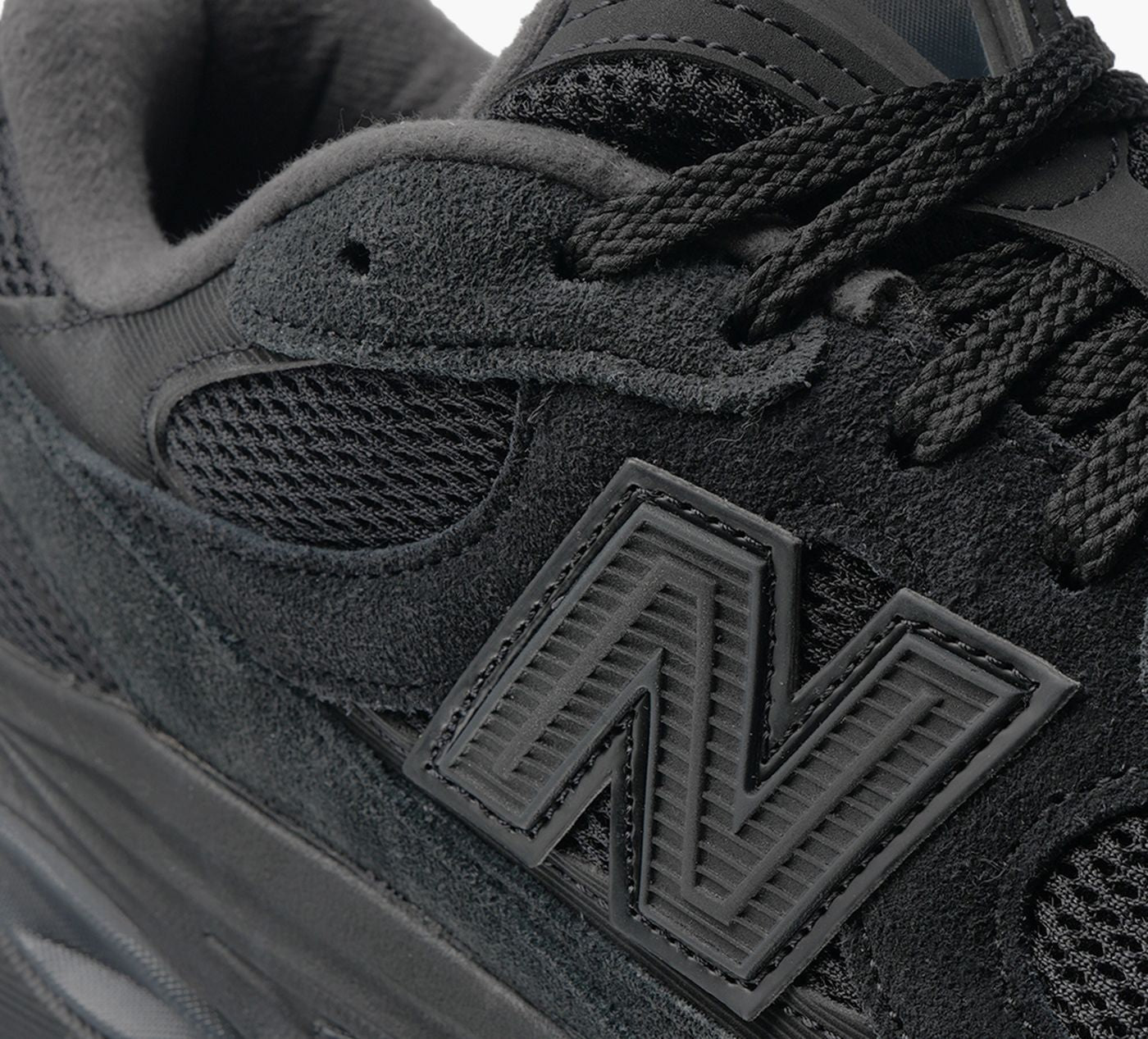 NEW BALANCE U2010V1 in BLACK view 1b