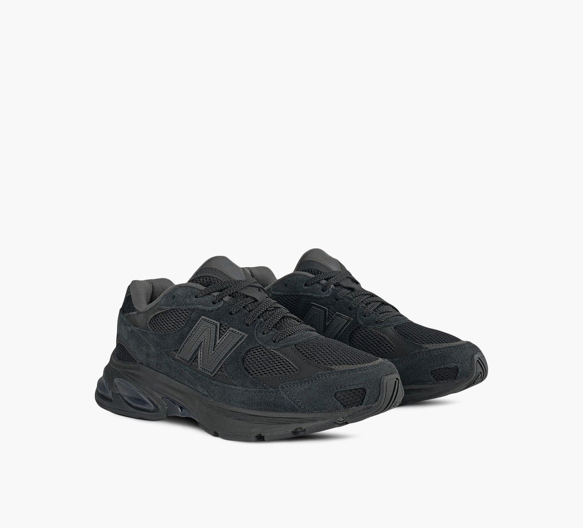 NEW BALANCE U2010V1 in BLACK view 2