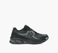 NEW BALANCE U2010V1 in BLACK