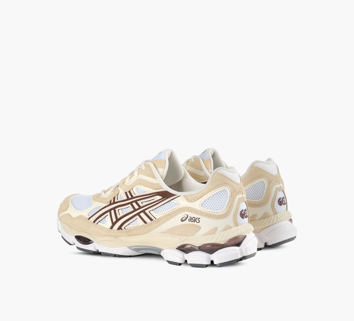 ASICS GELNYC en TAUPE vue 3