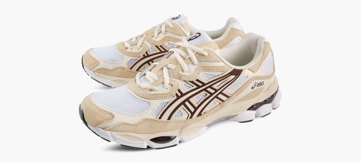 ASICS GELNYC en TAUPE vue 4