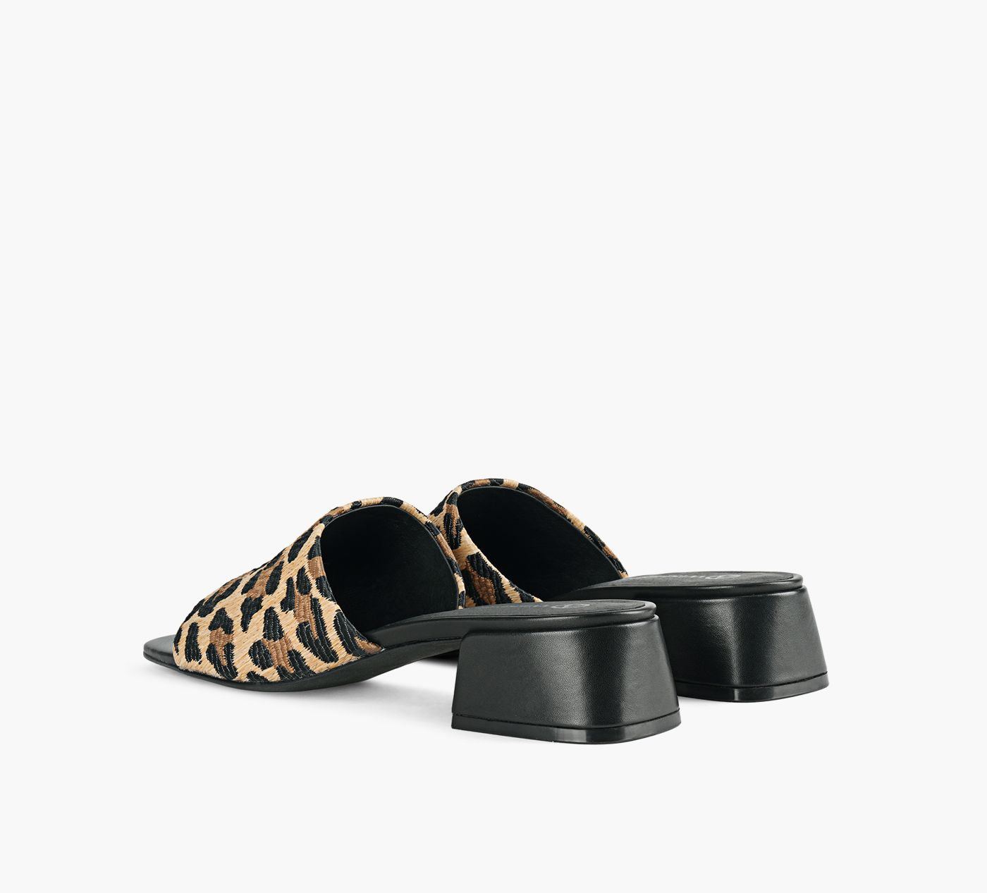 WISHBONE ISHA en BRUN vue 3