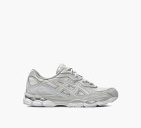 ASICS GELNYC in GREY