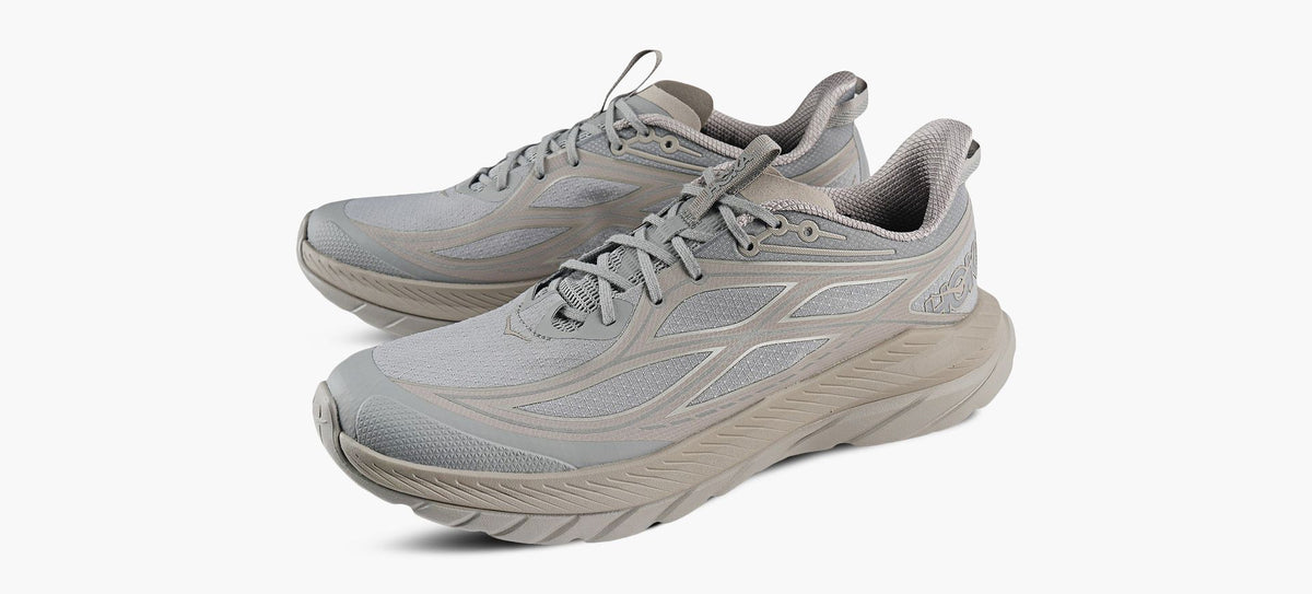 HOKA MACHREMASTERED en GRIS vue 4
