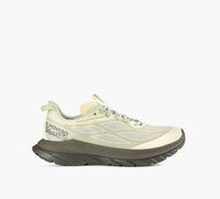 HOKA MACHREMASTEREDAURA in GREEN