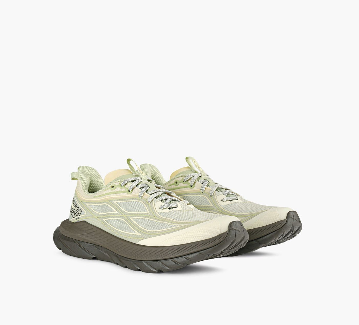 HOKA MACHREMASTEREDAURA in GREEN view 2