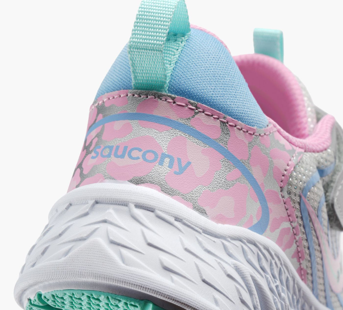 SAUCONY WIND30AC in SILVER view 7