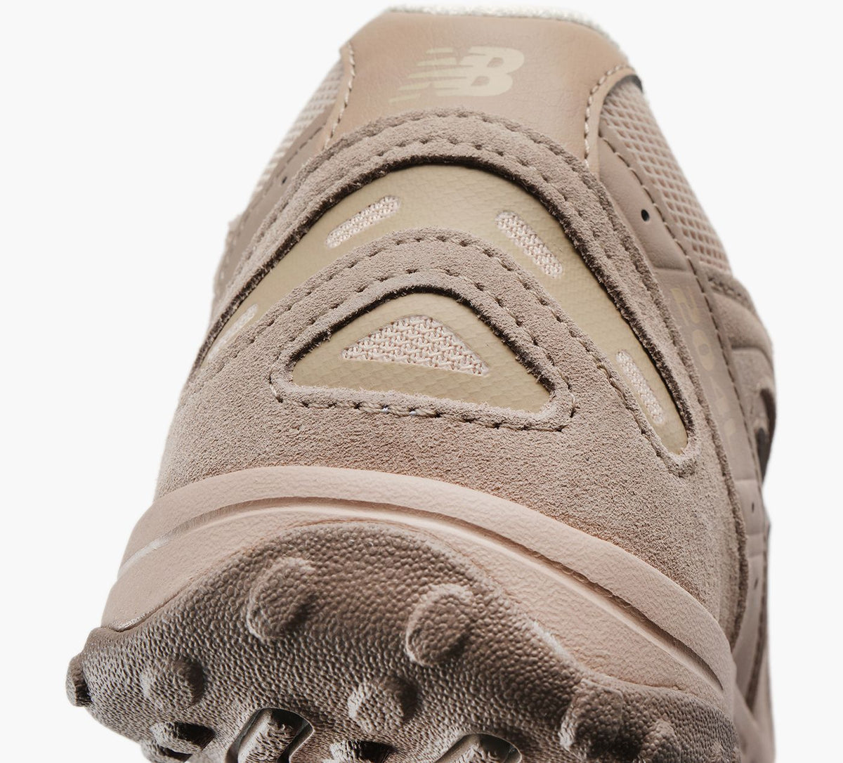 NEW BALANCE 204L in BEIGE view 7