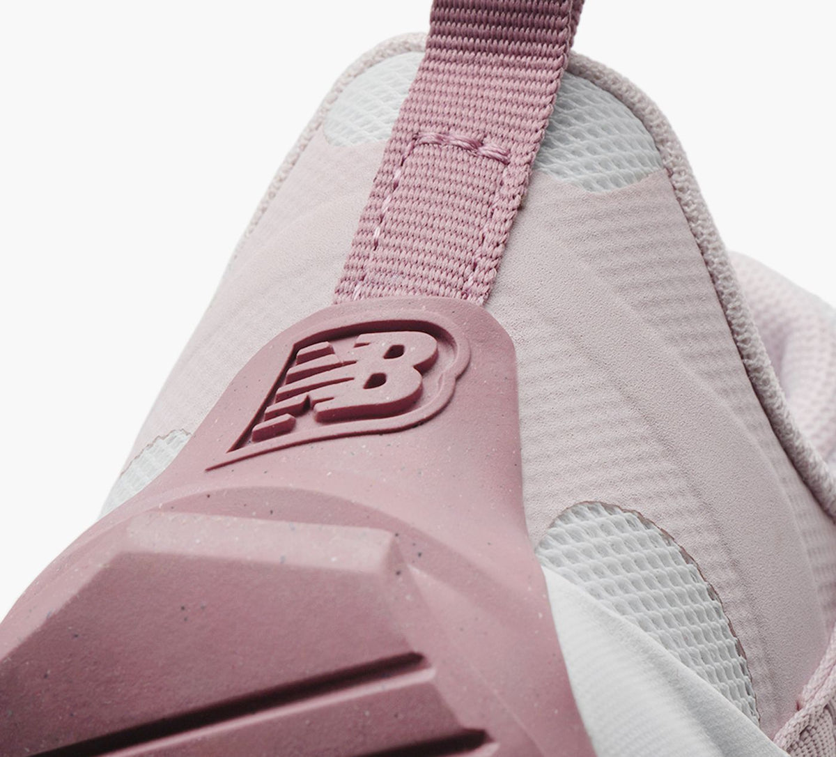 NEW BALANCE FUELCELLPLAY in LIGHT PINK view 7
