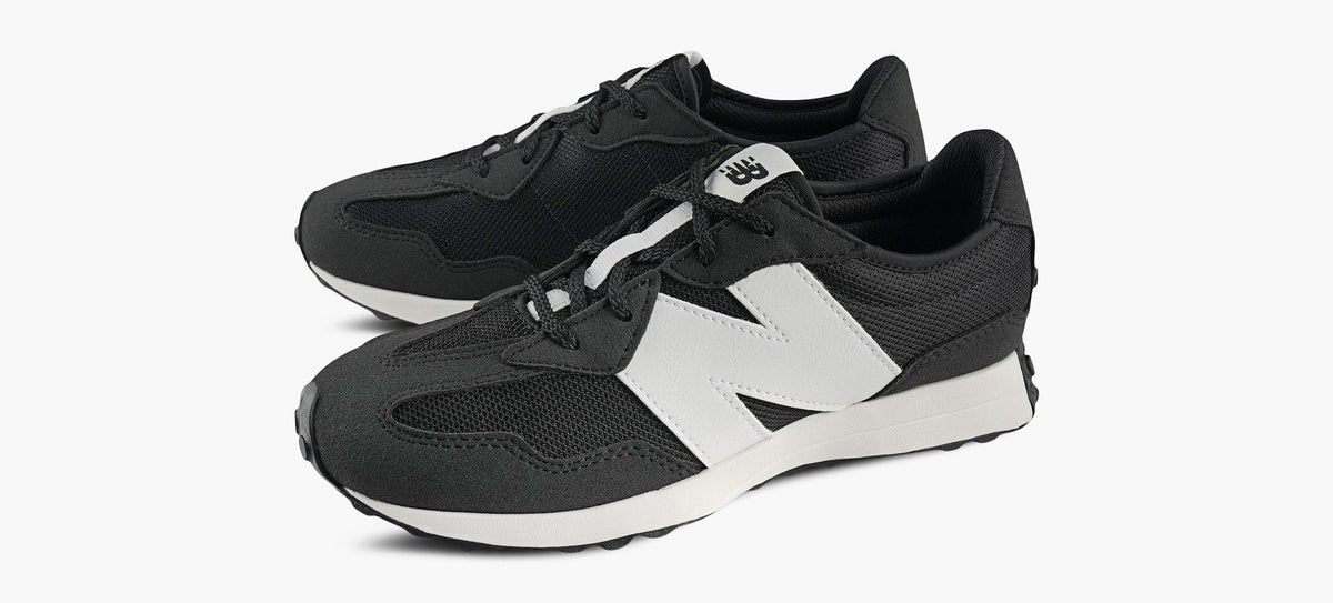 NEW BALANCE 327 in BLACK view 4
