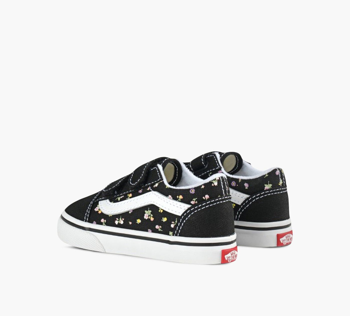 VANS OLDSKOOLV in BLACK view 3
