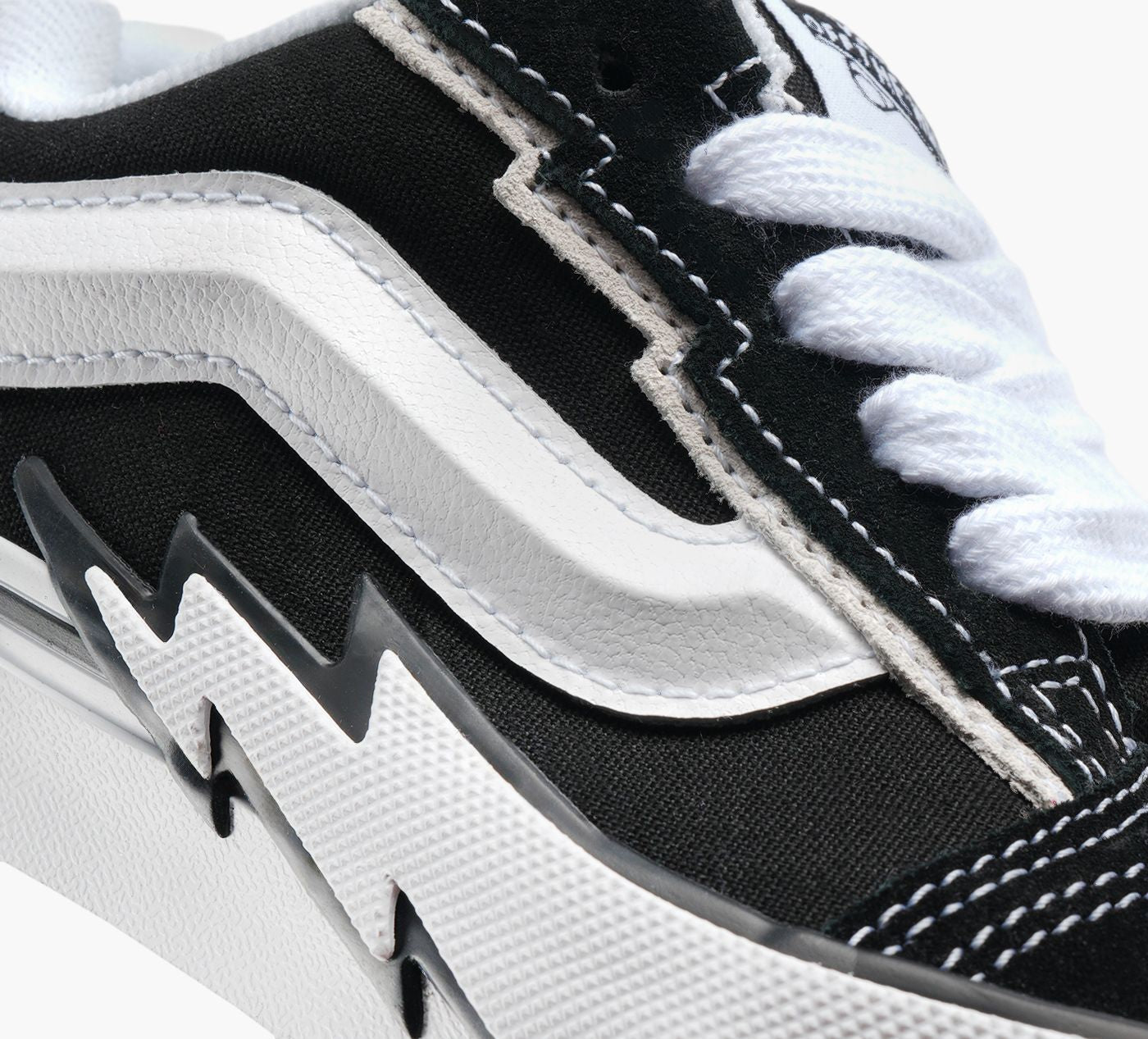 VANS KNUSKOOLBOLT in BLACK view 1b