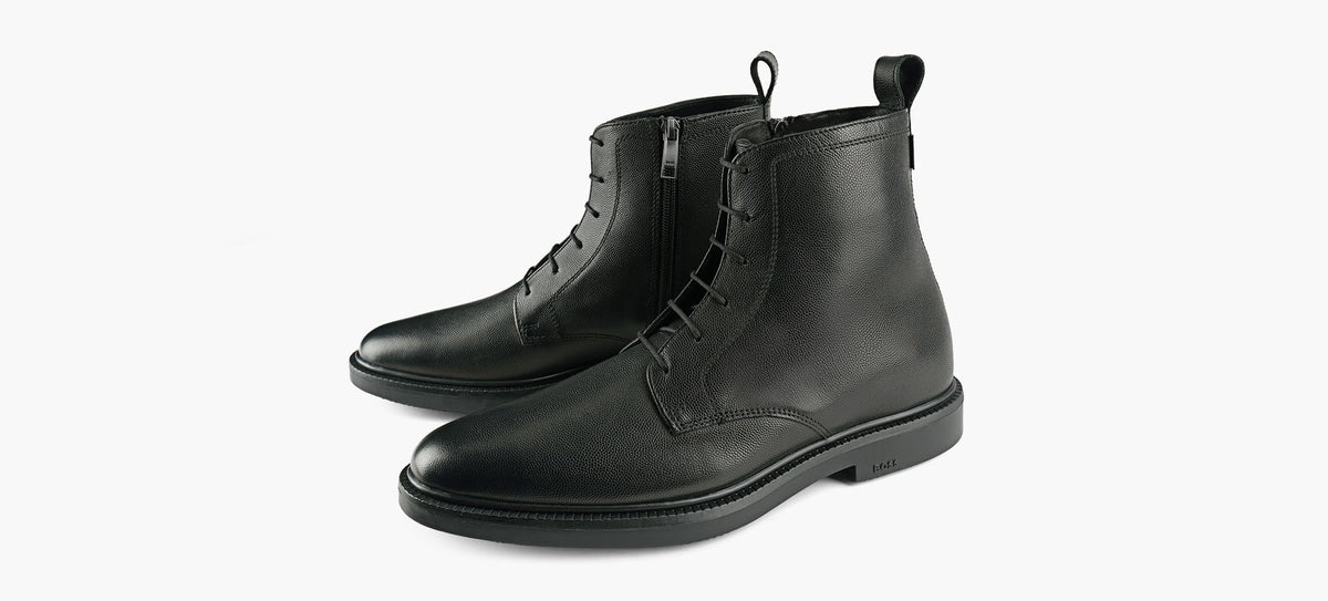 BOSS LARRYHALFBOOTGTX in BLACK view 4