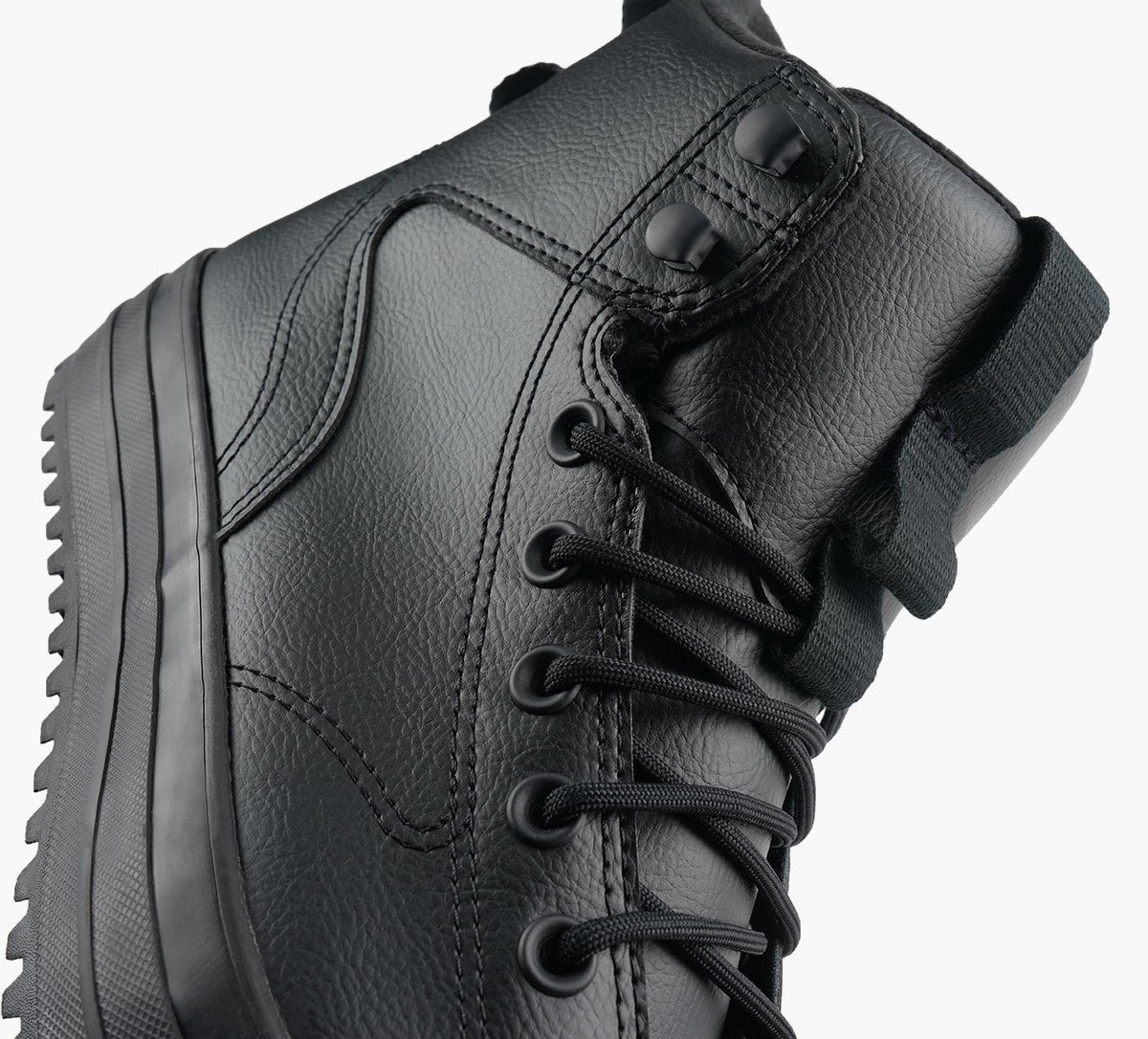 CONVERSE BOTTERANDONNECHUCKTAYLORALLSTARRSISTANTESLEAU en NOIR vue 1b