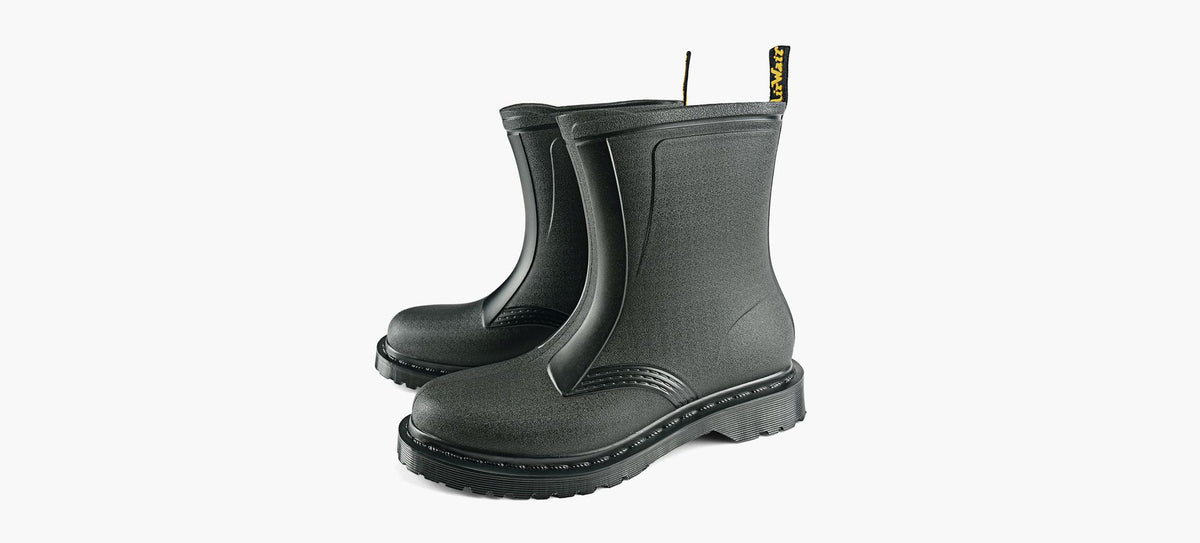 DR. MARTENS 1460RAIN in BLACK view 4
