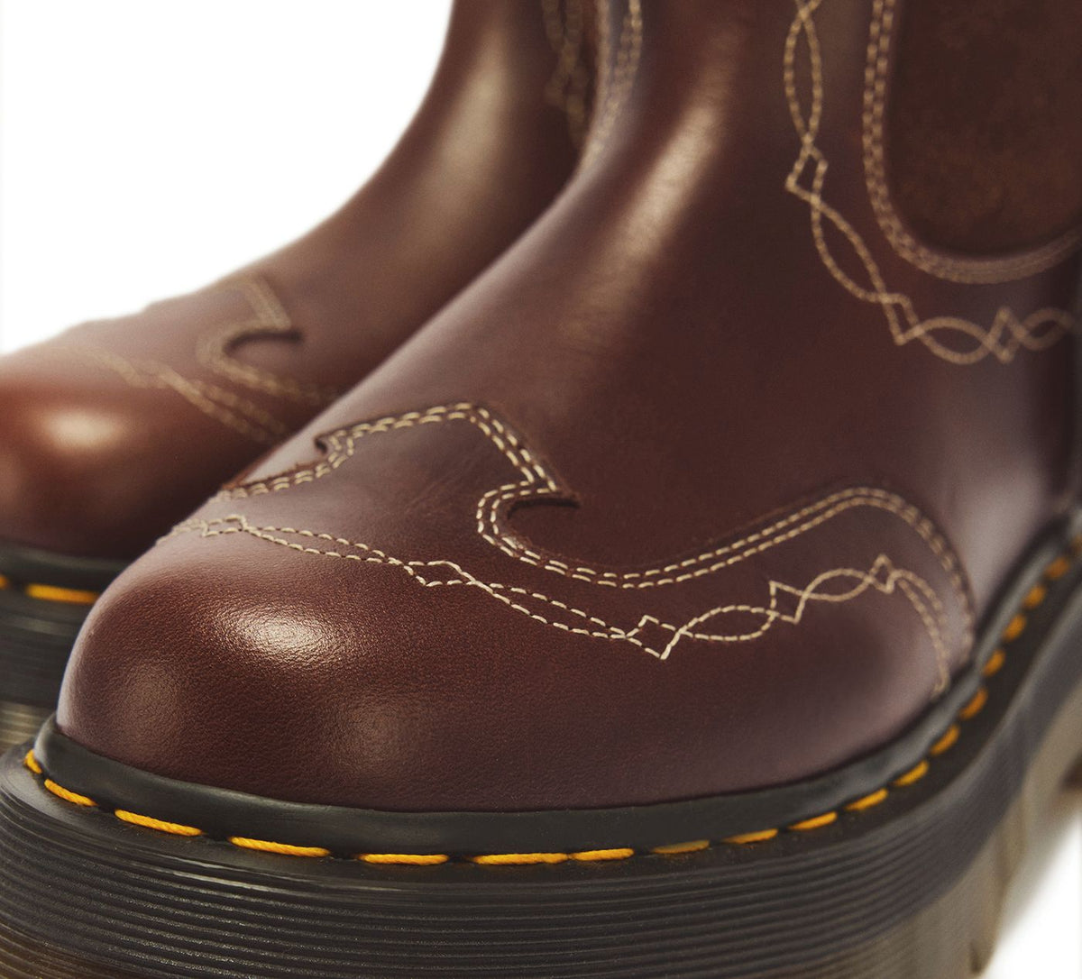 DR. MARTENS JADONRODEO en BRUN vue 5