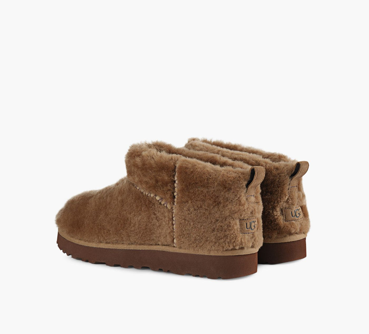 UGG CLASSICULTRAMINIFLUFFED in BRONZE view 3