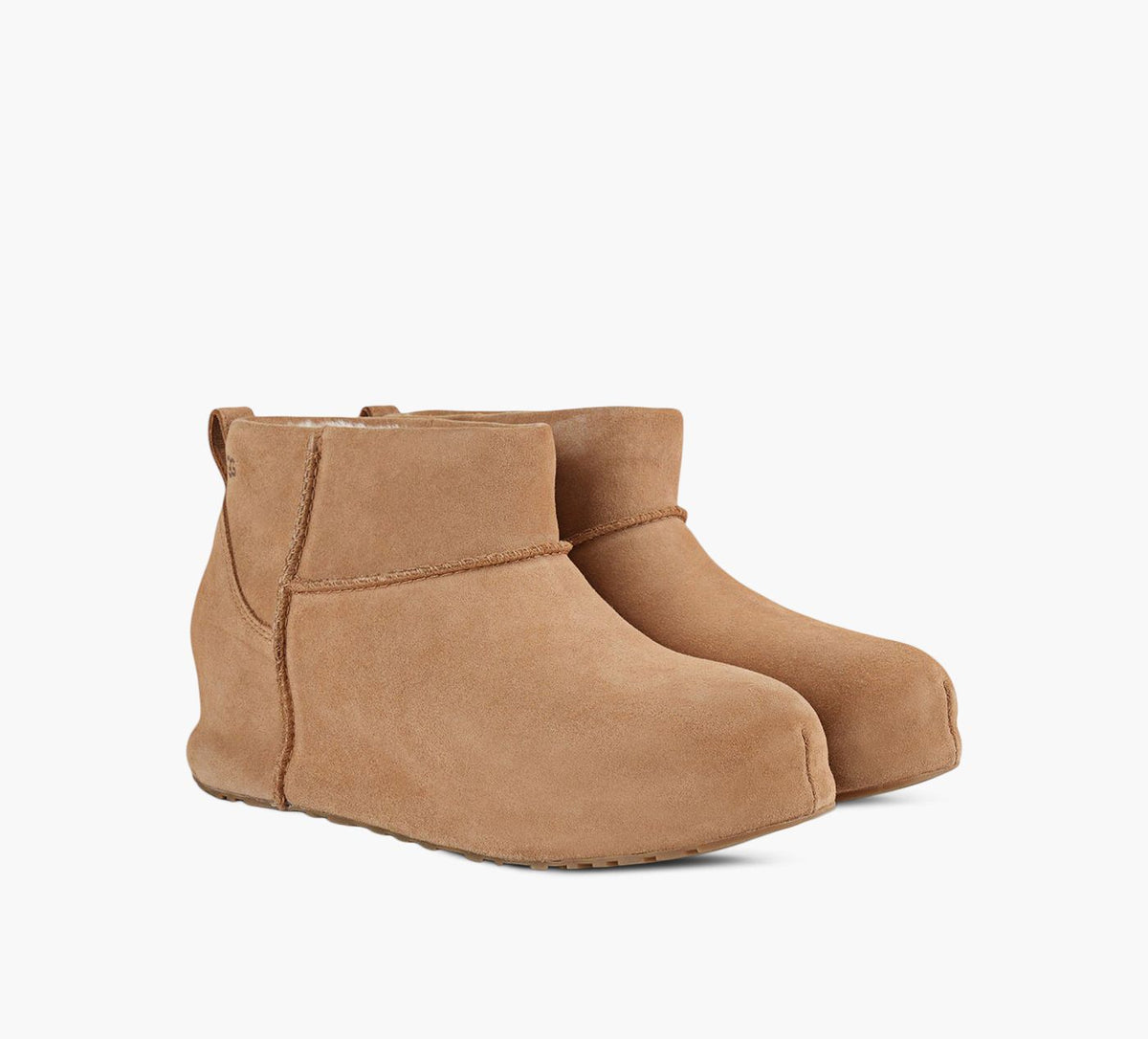UGG CLASSICMINIENWRAP en TAN vue 2