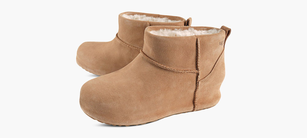 UGG CLASSICMINIENWRAP en TAN vue 4