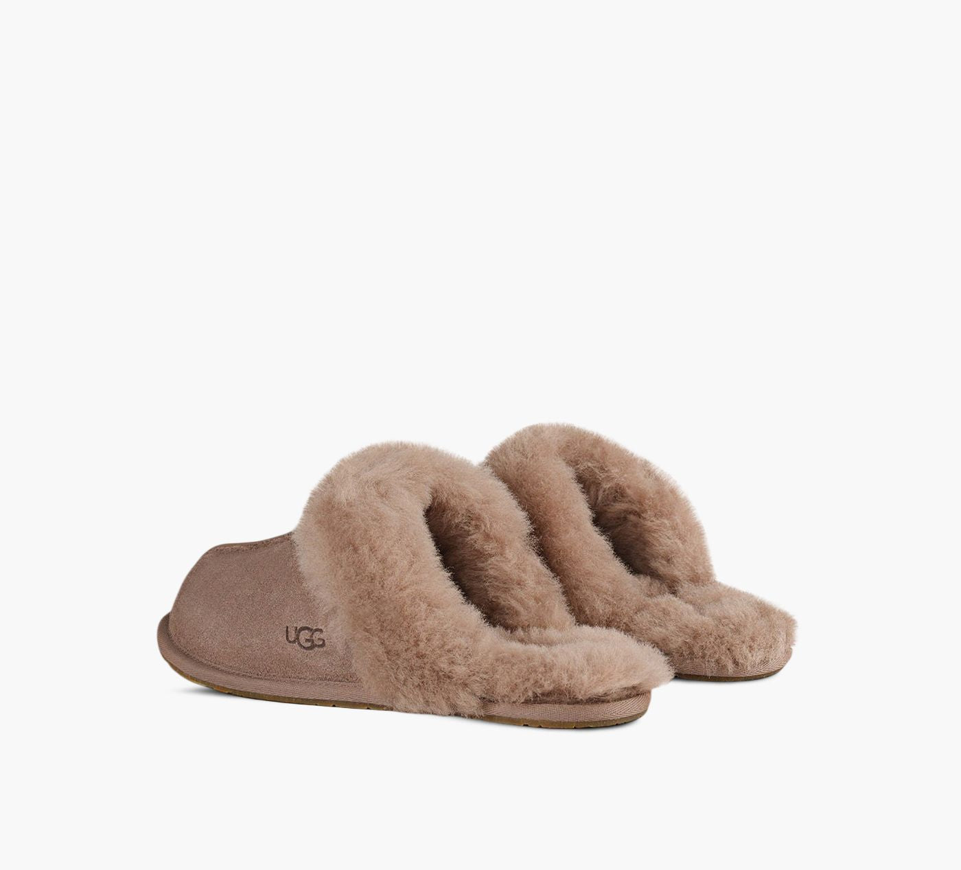 UGG SCUFFETTEII en TAUPE vue 3