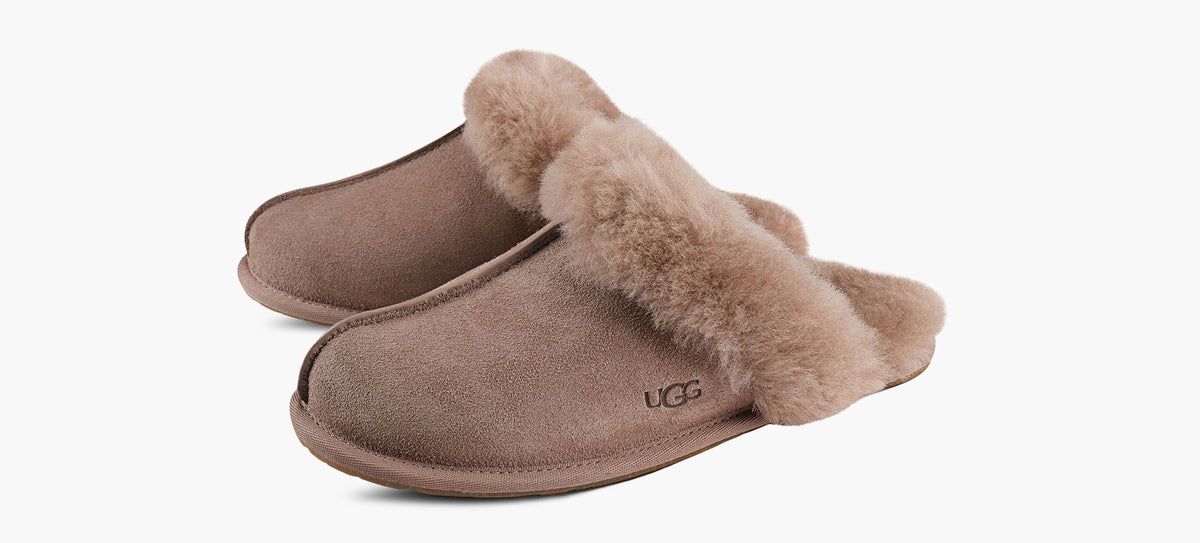 UGG SCUFFETTEII en TAUPE vue 4
