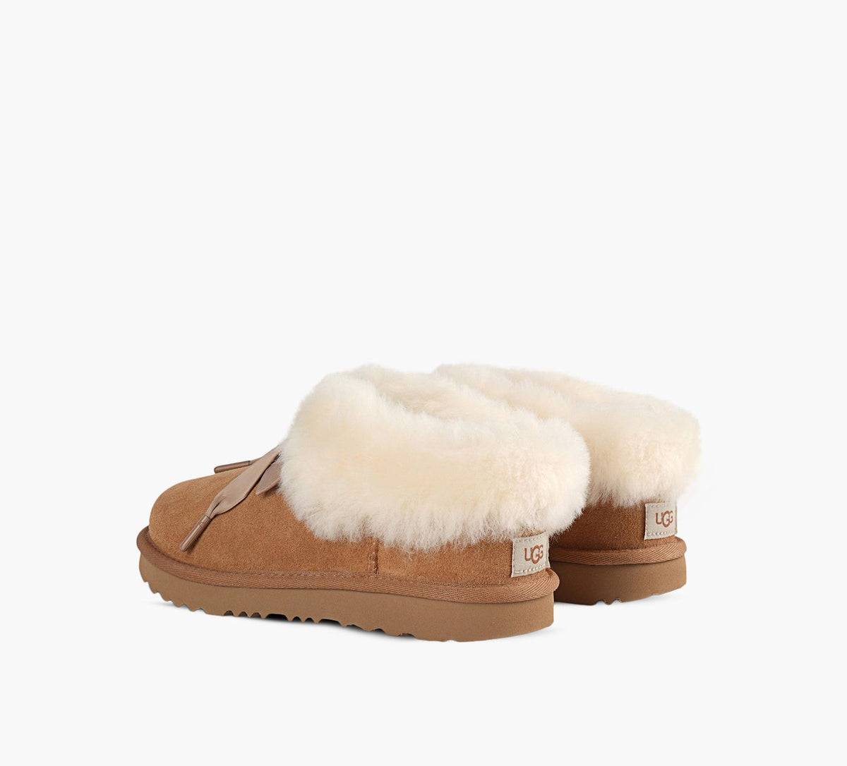 UGG BAILEYSLIPPER in TAN view 3