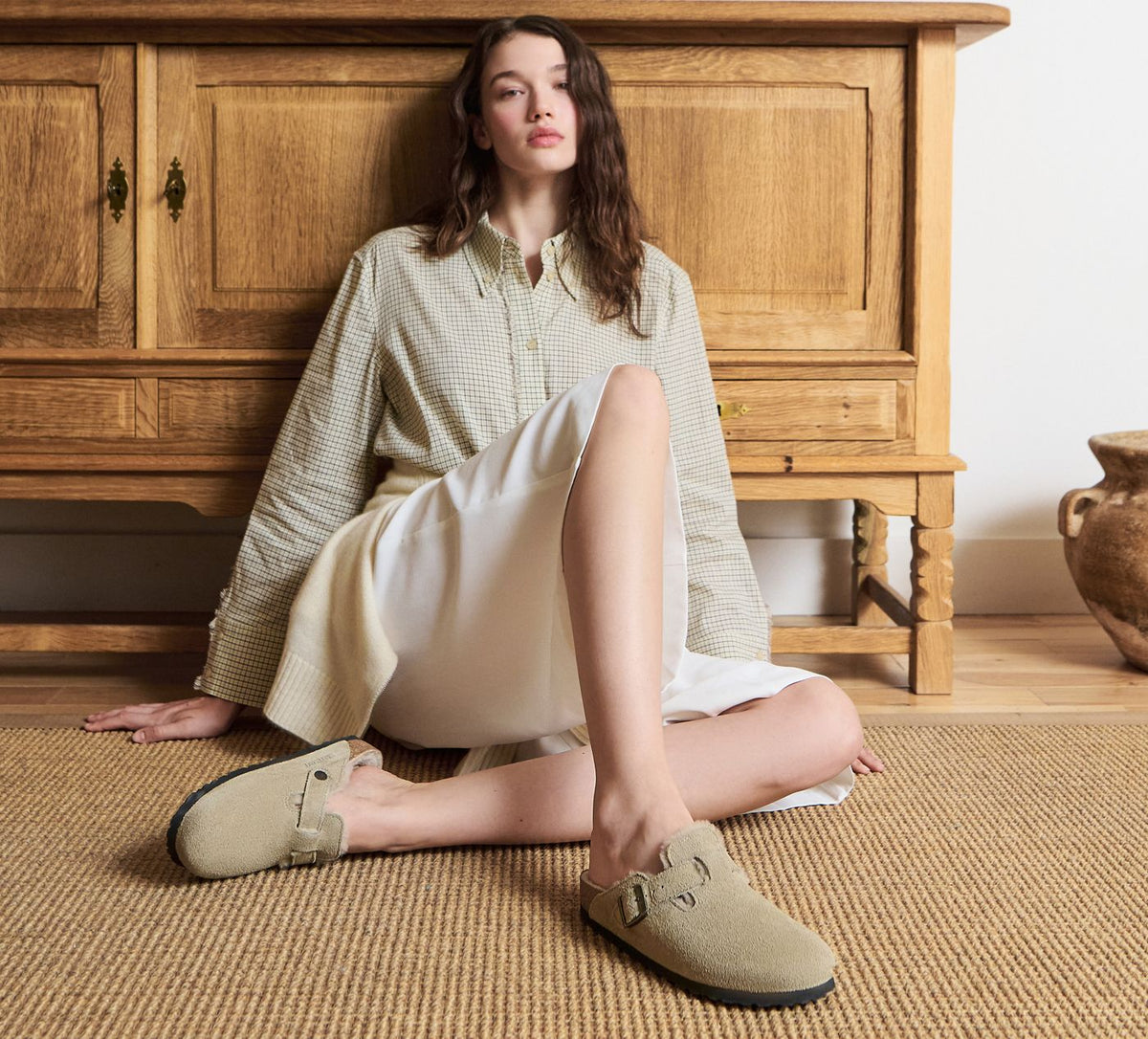 BIRKENSTOCK BOSTONSHEARLING in TAUPE view 1a