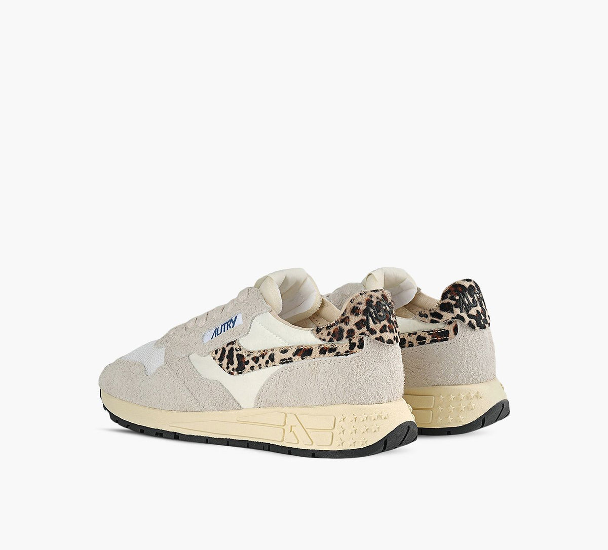 AUTRY BASKETREELWINDBASSE en TAUPE vue 3