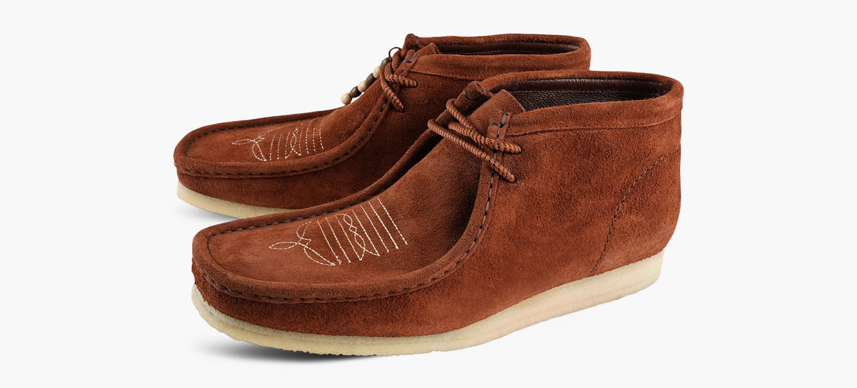 CLARKS ORIGINALS WALLABEEBOOT in BROWN view 4
