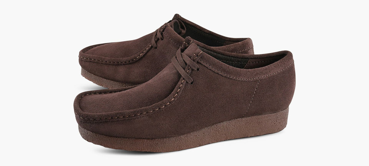 CLARKS ORIGINALS WALLABEE in BROWN view 4