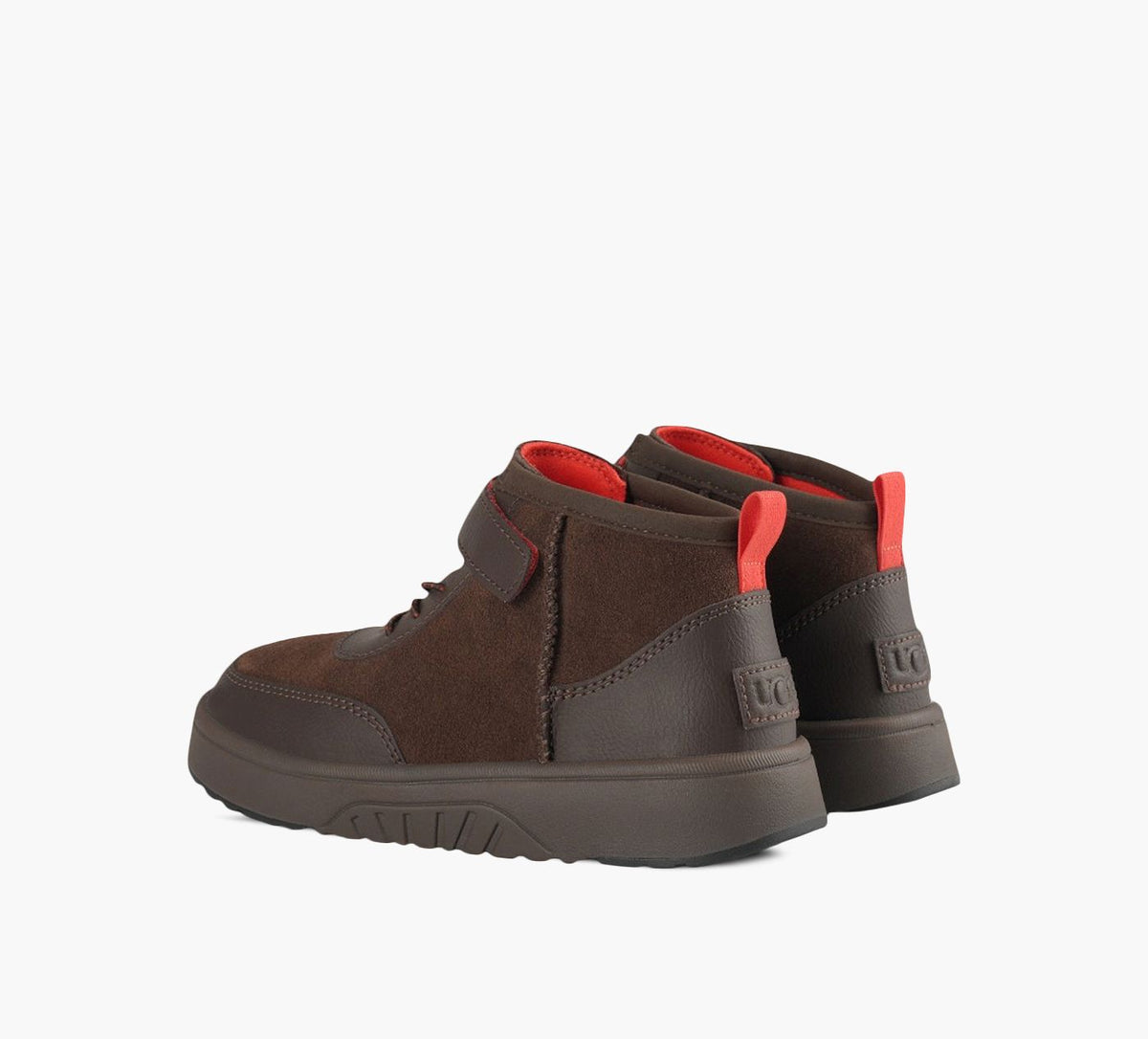 UGG BOTTETOUTTEMPSASHWIN en BRUN vue 3