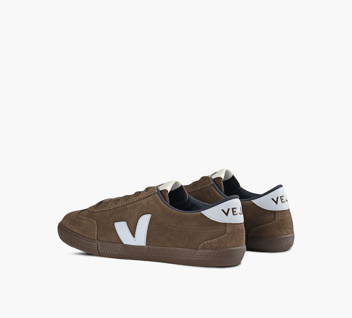 VEJA VOLLEY in BROWN view 3