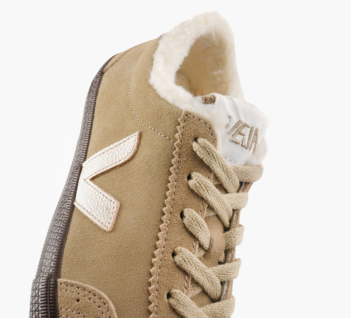 VEJA VOLLEYWINTER in TAN view 1b
