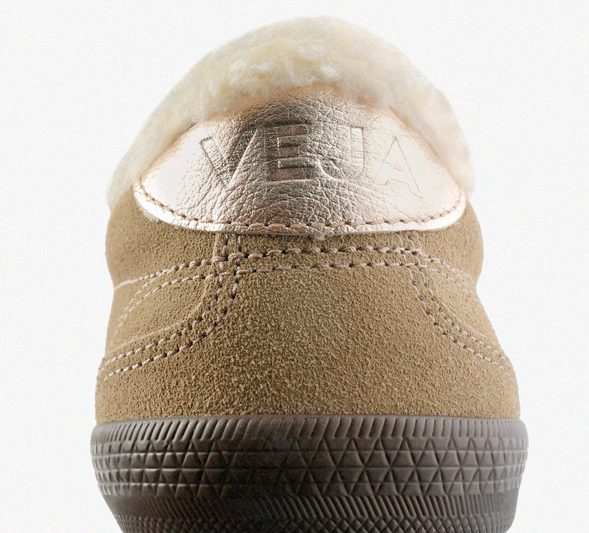 VEJA VOLLEYWINTER in TAN view 7