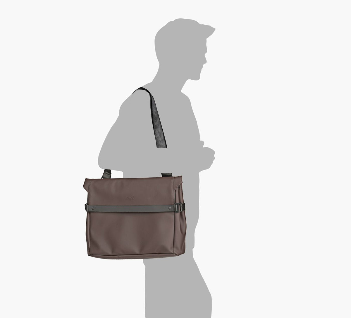 RAINS OTGMESSENGERBAG in BROWN view 7