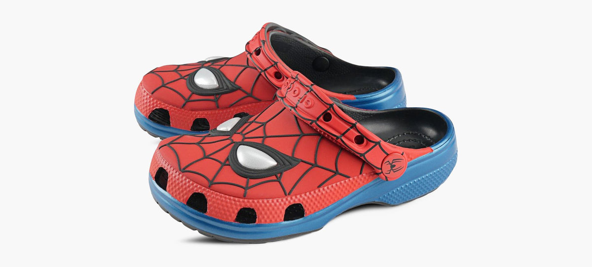 CROCS SPIDERMANCLASSICCLOG in RED view 4